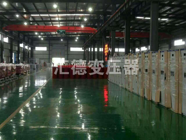 襄阳变压器车间一角